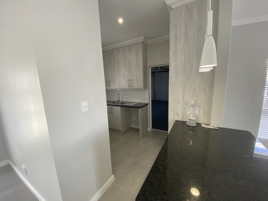 2 Bedroom Property for Sale in Weskus Villa Western Cape